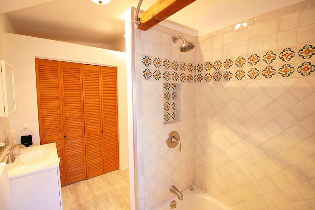 Comfort On Closson - Near Plaza - Fire Pit - Patio Σάντα Φε Εξωτερικό φωτογραφία